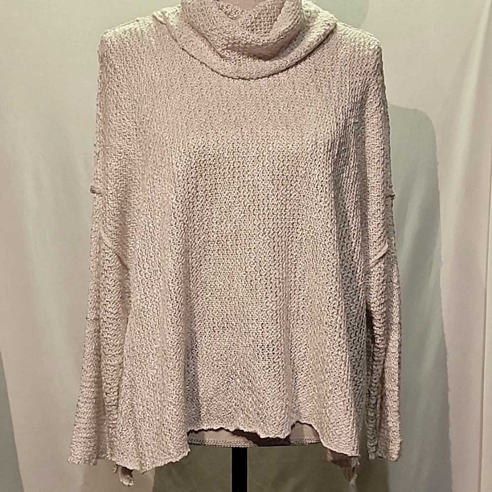 Women's NWT Crop Sweater Size XL